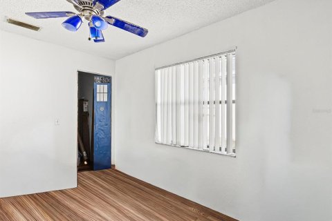 House in Hudson, Florida 3 bedrooms, 161.93 sq.m. № 2098539 - photo 14