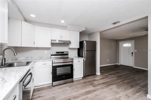 Adosado en alquiler en Orlando, Florida, 3 dormitorios, 184.41 m2 № 1899137 - foto 5