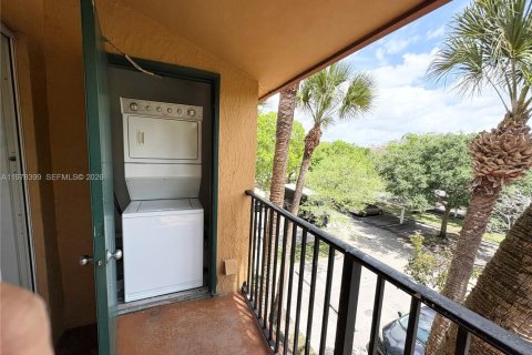 Condominio en alquiler en Plantation, Florida, 1 dormitorio, 68.19 m2 № 2042169 - foto 19