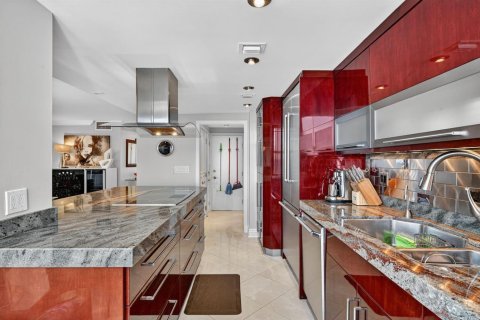 Condo in Fort Lauderdale, Florida, 3 bedrooms № 2082297 - photo 12