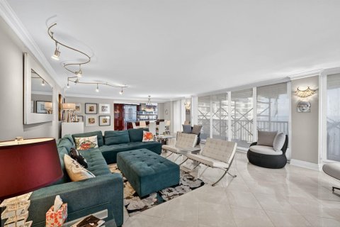 Condo in Fort Lauderdale, Florida, 3 bedrooms № 2082297 - photo 7