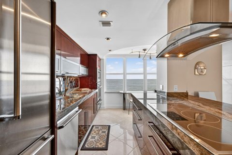Condo in Fort Lauderdale, Florida, 3 bedrooms № 2082297 - photo 10