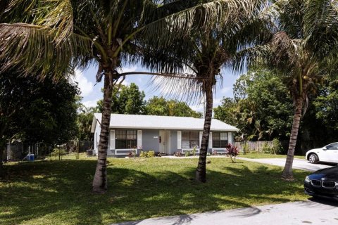 House in Delray Beach, Florida 3 bedrooms, 101.45 sq.m. № 2245725 - photo 4