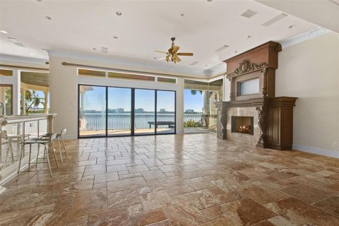 Villa ou maison à vendre à Tampa, Floride: 5 chambres, 586.21 m2 № 2101535 - photo 30