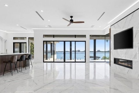 Villa ou maison à vendre à Tampa, Floride: 5 chambres, 586.21 m2 № 2101535 - photo 24