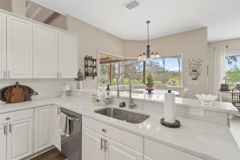 Villa ou maison à vendre à Apopka, Floride: 3 chambres, 248.89 m2 № 1914574 - photo 15