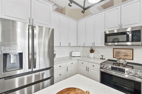 Villa ou maison à vendre à Apopka, Floride: 3 chambres, 248.89 m2 № 1914574 - photo 18
