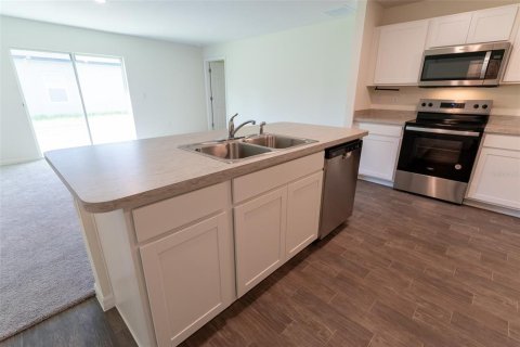 House in Ocala, Florida 4 bedrooms, 168.71 sq.m. № 2231610 - photo 13