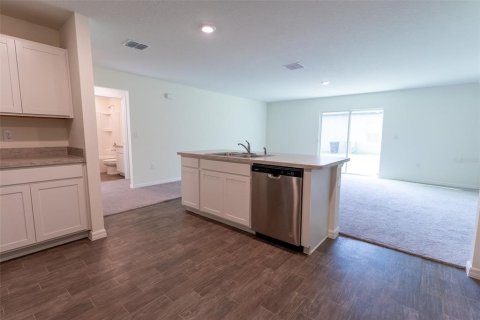 House in Ocala, Florida 4 bedrooms, 168.71 sq.m. № 2231610 - photo 17