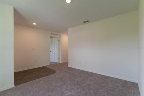 House in Ocala, Florida 4 bedrooms, 168.71 sq.m. № 2231610 - photo 8