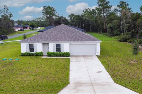 Casa en Ocala, Florida 4 dormitorios, 168.71 m2 № 2231610