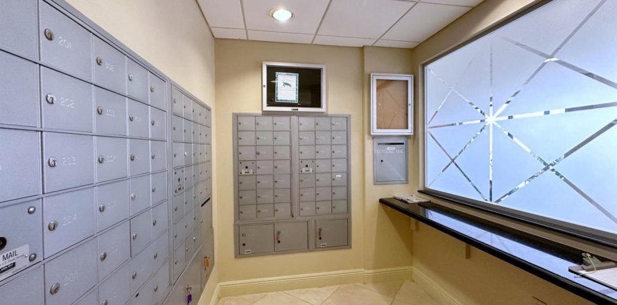 Condominio en Riviera Beach, Florida, 2 dormitorios  № 1058915