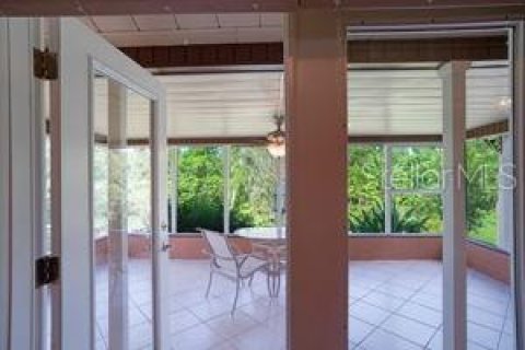 Casa en venta en Sarasota, Florida, 2 dormitorios, 87.24 m2 № 1844783 - foto 12