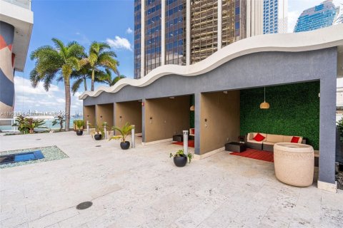Condominio en venta en Miami, Florida, 2 dormitorios, 126.07 m2 № 1975600 - foto 17