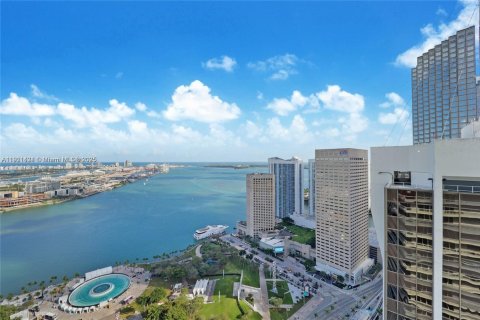 Condominio en venta en Miami, Florida, 2 dormitorios, 126.07 m2 № 1975600 - foto 6