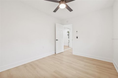 House in Clearwater, Florida 3 bedrooms, 145.02 sq.m. № 1803358 - photo 19