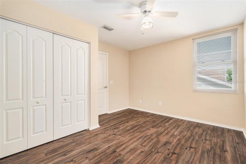 Townhouse in Lutz, Florida 3 bedrooms, 146.14 sq.m. № 2108044 - photo 19
