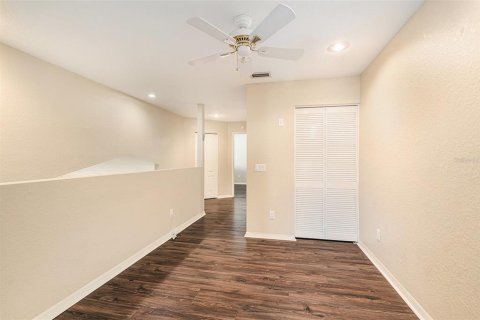 Townhouse in Lutz, Florida 3 bedrooms, 146.14 sq.m. № 2108044 - photo 21