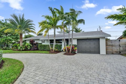 Casa en venta en Fort Lauderdale, Florida, 2 dormitorios, 127.83 m2 № 2435901 - foto 2