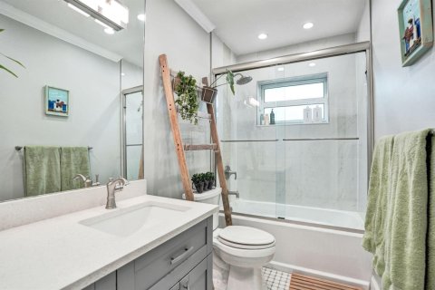 Casa en venta en Fort Lauderdale, Florida, 2 dormitorios, 127.83 m2 № 2435901 - foto 30