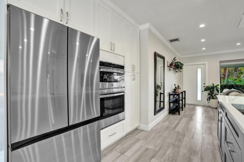 Casa en venta en Fort Lauderdale, Florida, 2 dormitorios, 127.83 m2 № 2435901 - foto 17