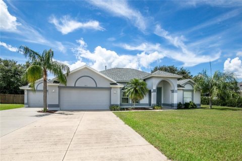 House in Grand Island, Florida 3 bedrooms, 159.23 sq.m. № 1879310 - photo 2