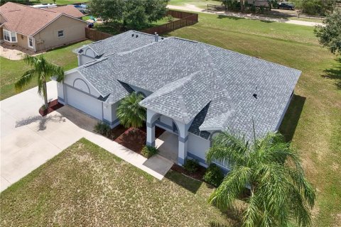 House in Grand Island, Florida 3 bedrooms, 159.23 sq.m. № 1879310 - photo 4
