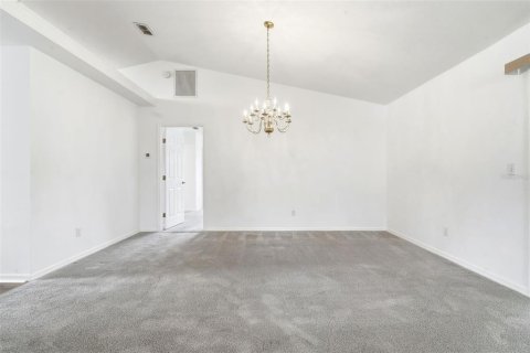 Купить виллу или дом в Деланд, Флорида 7 комнат, 154.68м2, № 2121433 - фото 8