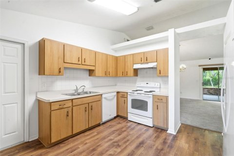 Купить виллу или дом в Деланд, Флорида 7 комнат, 154.68м2, № 2121433 - фото 10