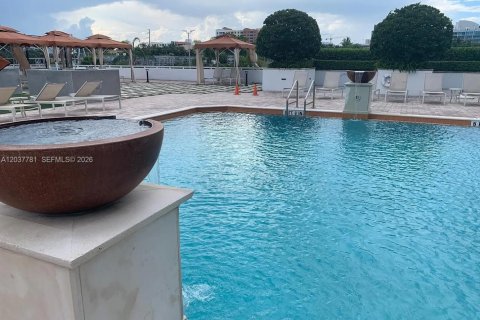 Copropriété à louer à Aventura, Floride: 2 chambres, 113.34 m2 № 2169444 - photo 25
