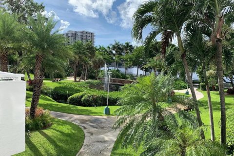 Copropriété à louer à Aventura, Floride: 2 chambres, 113.34 m2 № 2169444 - photo 28