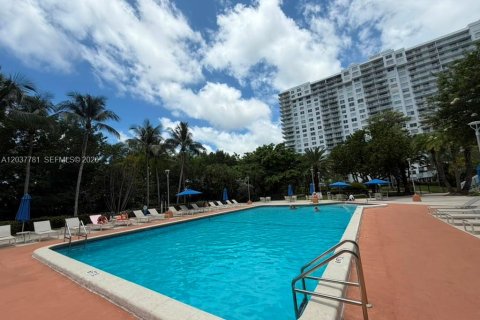 Copropriété à louer à Aventura, Floride: 2 chambres, 113.34 m2 № 2169444 - photo 23