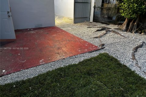 Снять в аренду виллу или дом в Майами, Флорида 2 спальни, 177.44м2, № 2003806 - фото 5