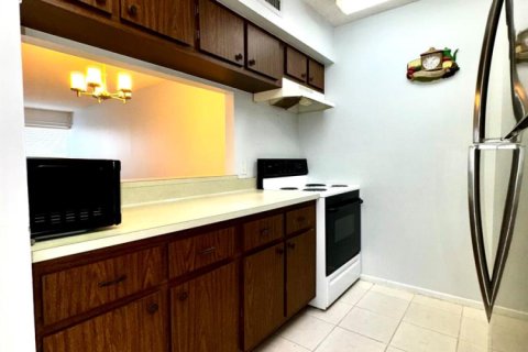 Купить кондоминиум в Ройял-Палм-Бич, Флорида 3 комнаты, 61.32м2, № 2082870 - фото 3