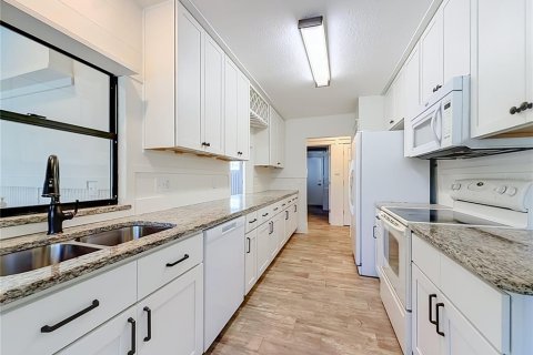 Casa en venta en Crystal River, Florida, 3 dormitorios, 185.62 m2 № 2302867 - foto 25