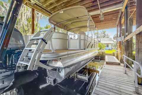 Casa en venta en Crystal River, Florida, 3 dormitorios, 185.62 m2 № 2302867 - foto 8