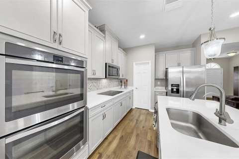 House in Riverview, Florida 4 bedrooms, 236.53 sq.m. № 1751789 - photo 7