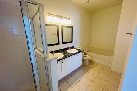 House in Kissimmee, Florida 4 bedrooms, 182.09 sq.m. № 1687547 - photo 7