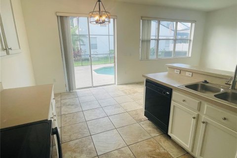 House in Kissimmee, Florida 4 bedrooms, 182.09 sq.m. № 1687547 - photo 5