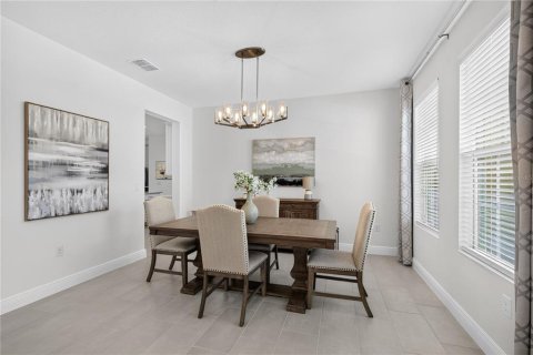 Casa en venta en Mount Dora, Florida, 5 dormitorios, 308.53 m2 № 2309872 - foto 5