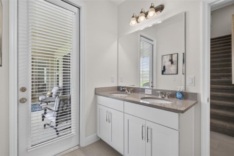 Casa en venta en Mount Dora, Florida, 5 dormitorios, 308.53 m2 № 2309872 - foto 28