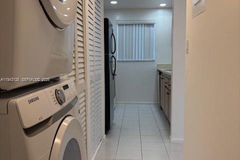 Copropriété à louer à Sunrise, Floride: 1 chambre, 51.1 m2 № 1999491 - photo 6