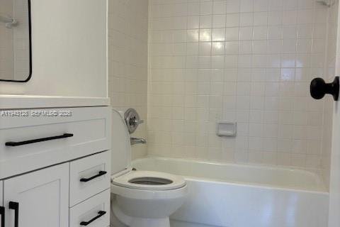 Copropriété à louer à Sunrise, Floride: 1 chambre, 51.1 m2 № 1999491 - photo 2