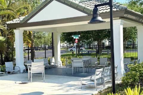 Condo in Orlando, Florida, 3 bedrooms  № 2218949 - photo 6