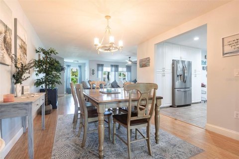 Villa ou maison à vendre à Sarasota, Floride: 3 chambres, 175.59 m2 № 1785525 - photo 15