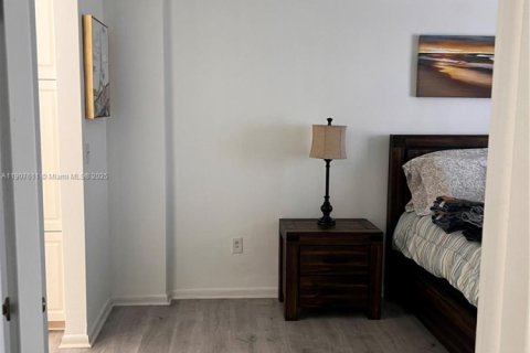 Снять в аренду кондоминиум в Майами, Флорида 1 спальня, 63.92м2, № 1963930 - фото 16