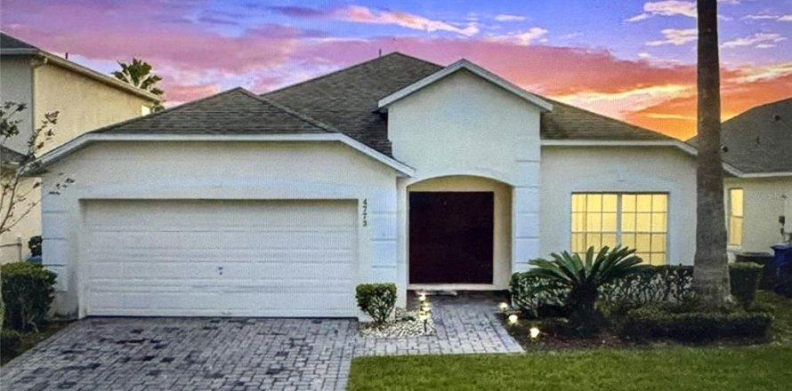 Villa ou maison à Kissimmee, Floride 4 chambres, 170.01 m2 № 2398682