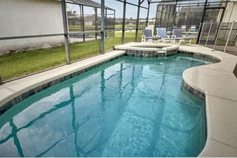 Villa ou maison à vendre à Kissimmee, Floride: 4 chambres, 170.01 m2 № 2398682 - photo 2