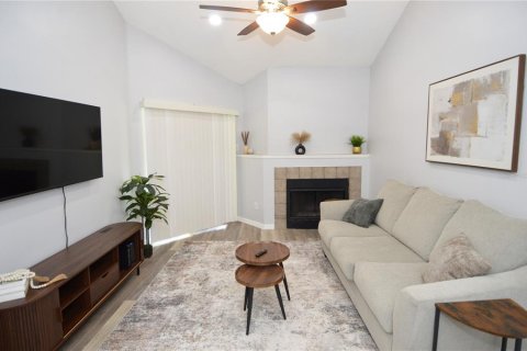 Condominio en alquiler en Tampa, Florida, 1 dormitorio, 78.41 m2 № 2109654 - foto 19