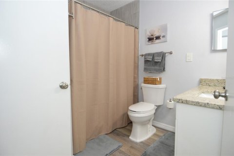 Condominio en alquiler en Tampa, Florida, 1 dormitorio, 78.41 m2 № 2109654 - foto 25